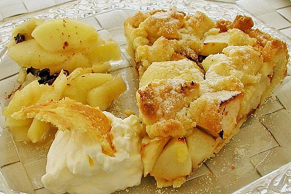 Crunchy Apple Pie with Amarettini
