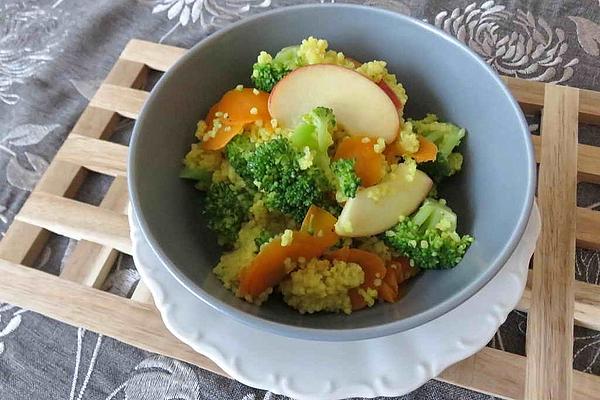Curry Millet Pot with Vegetables and Apple