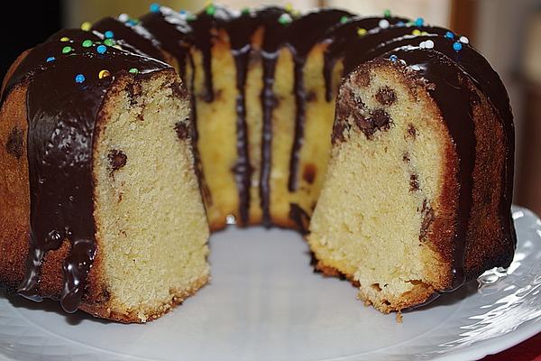Eggnog Cake with Grated Chocolate