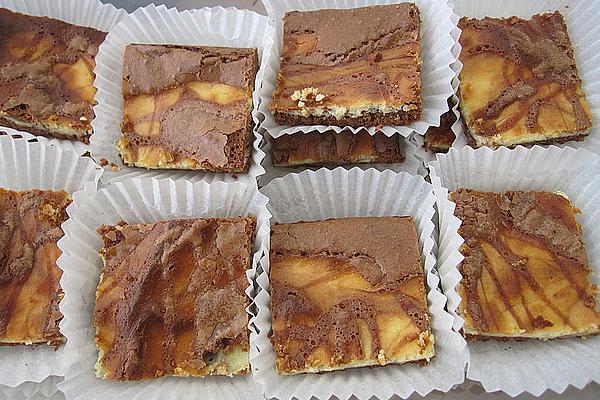 Fluffy Chocolate Brownies with Cheesecake Topping