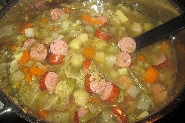 Fresh Vegetable Soup with Meatloaf