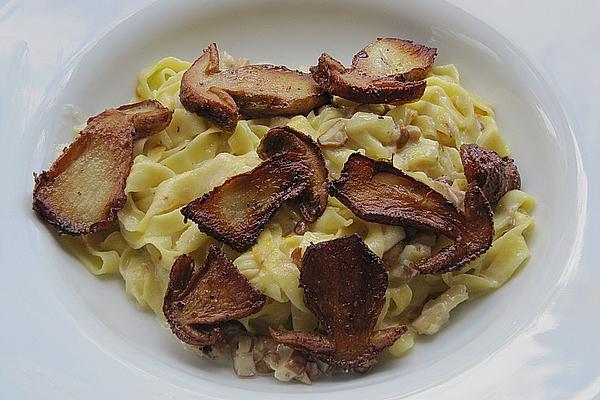 Fried Porcini Mushrooms on Spaetzle with Porcini Mushroom Sauce