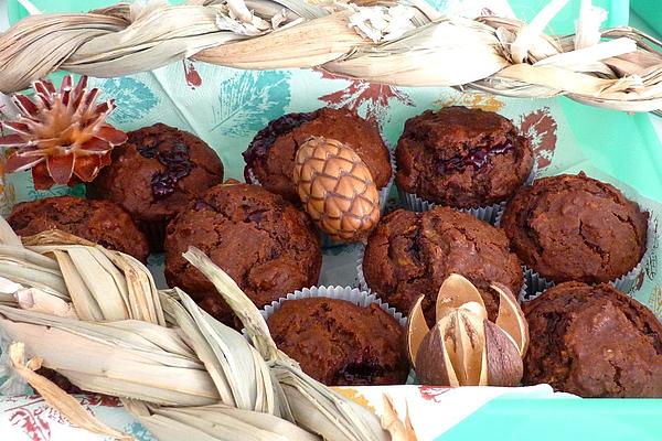 Gingerbread Muffins with Raspberry Heart