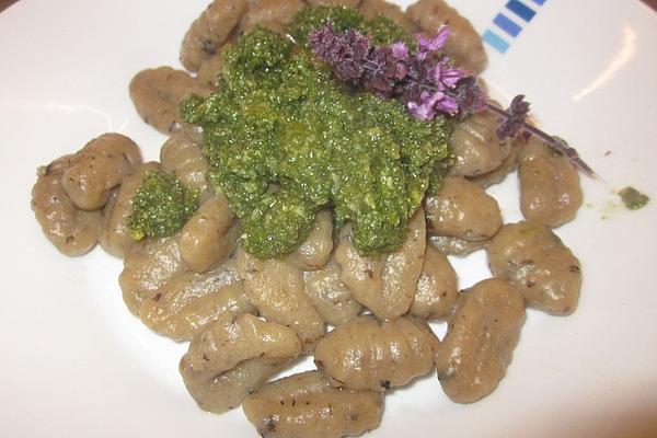 Gnocchi with Green Pesto