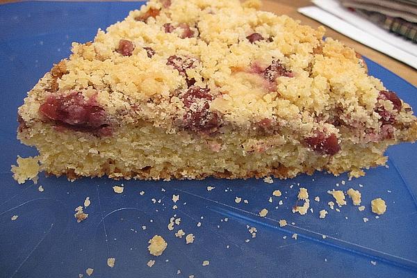 Grape Crumble Cake