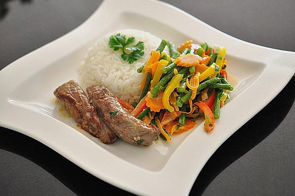 Lamb Fillet with Spicy Vegetables