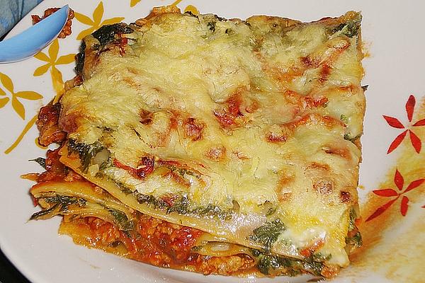 Lasagna with Spinach, Mince and Bell Pepper