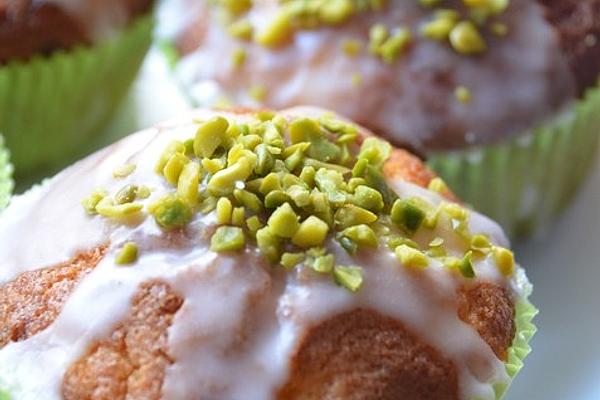 Mandarin Muffins with Lemon Glaze