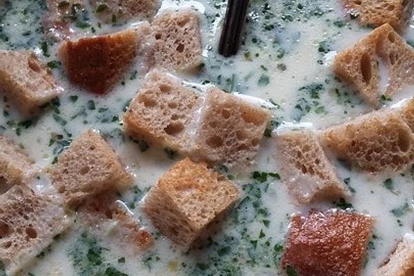 Milk Soup with Garlic and Bread
