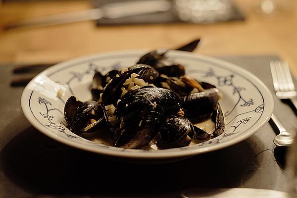 Mussels with Fennel and Pastis