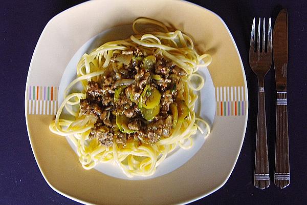 Pasta with Zucchini Mince Sauce