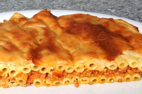 Pastitsio – Greek Macaroni Casserole