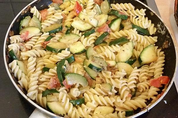 Penne with Zucchini and Sheep Cheese