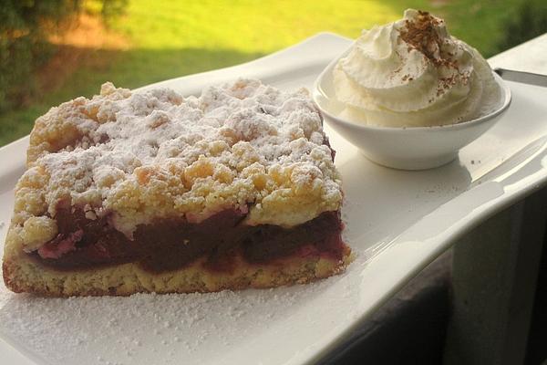 Plum or Plum Cake with Twin Dough