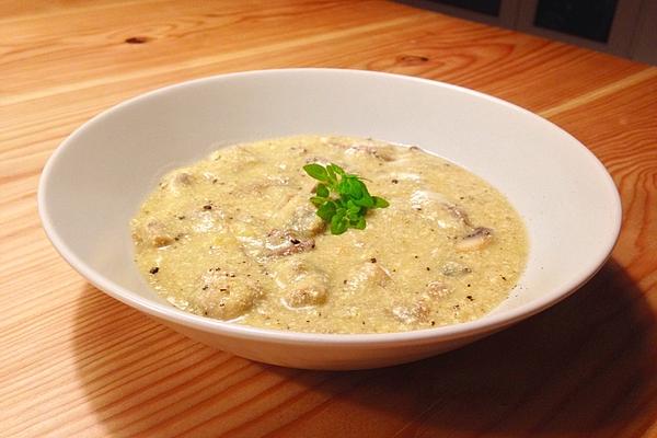 Potato – Chanterelle – Cream Soup