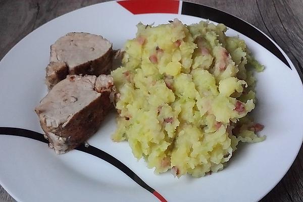 Potato – Savoy Cabbage Pan with Bacon