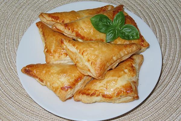 Puff Pastry with Cream Cheese Filling