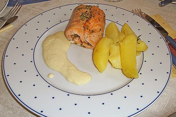 Salmon Roulade with Rocket Filling