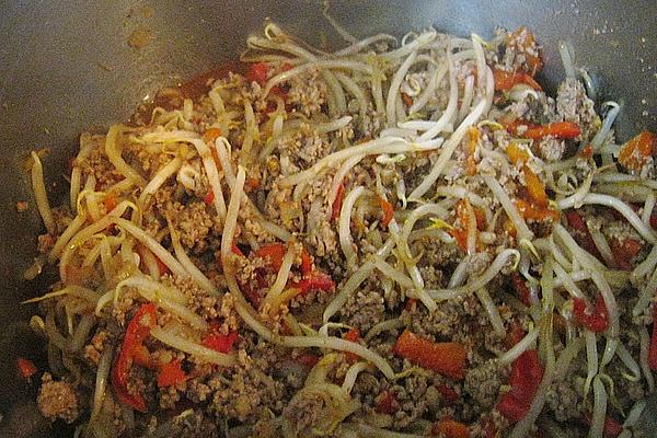 Soybean Sprouts with Minced Meat