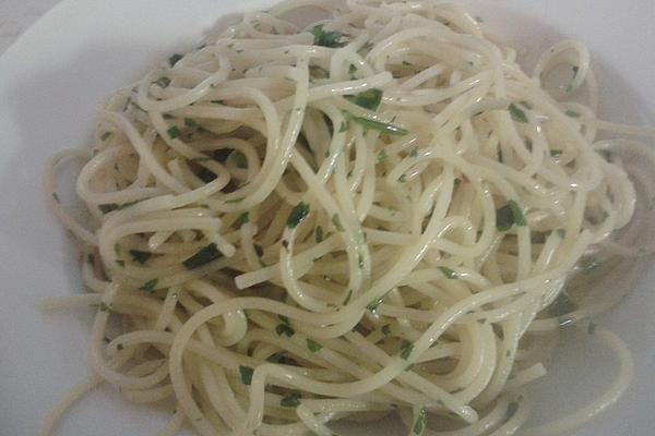 Spaghetti Aglio-olio with Bacon and Porcini Mushrooms