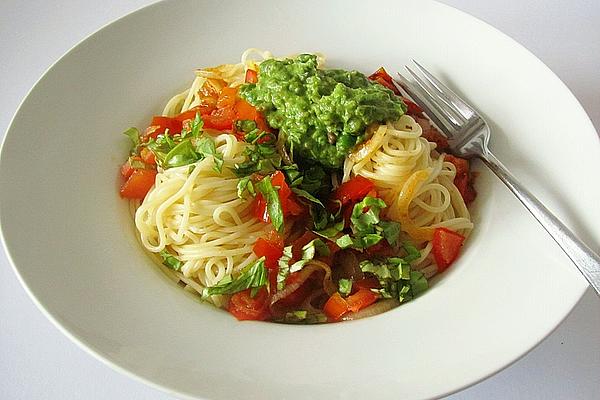 Spaghetti with Pea and Mint Sauce