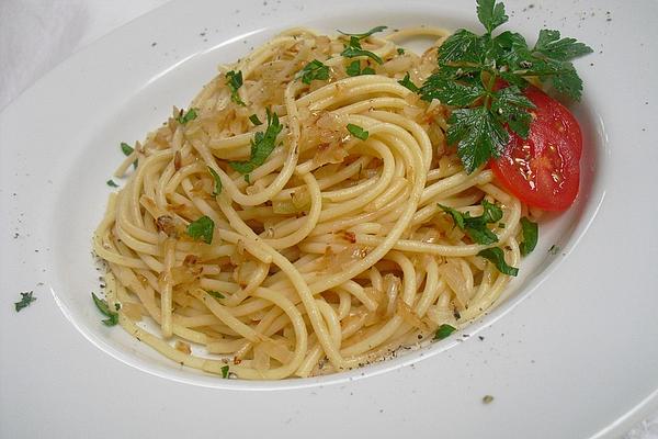 Spaghetti with Roasted Onions