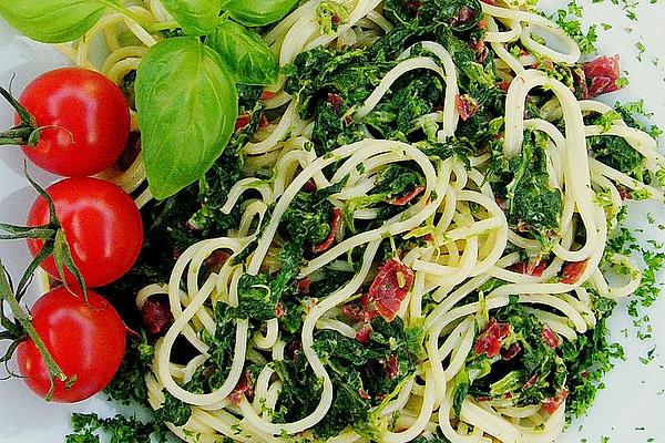 Spaghetti with Spinach and Sliced ​​meat