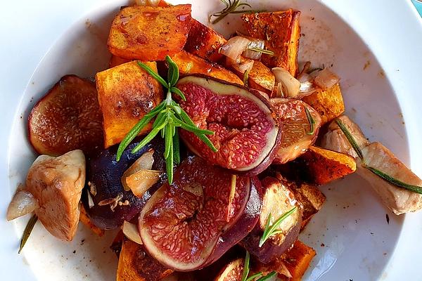 Spicy Pumpkin with Rosemary from Oven with Glazed Honey Chicken and Fresh Figs