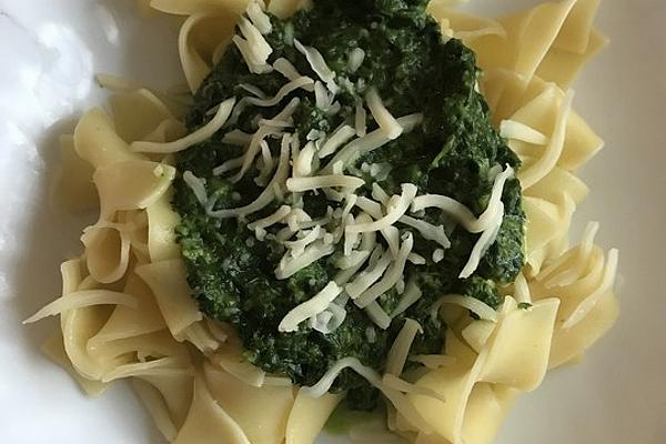 Spinach Gorgonzola Pasta