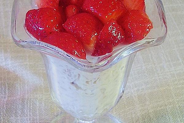 Strawberry – Rice Pudding – Mug
