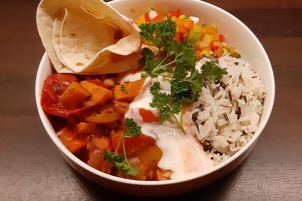 Sweet Potato Chilli with Rice and Pepper and Tomato Salsa