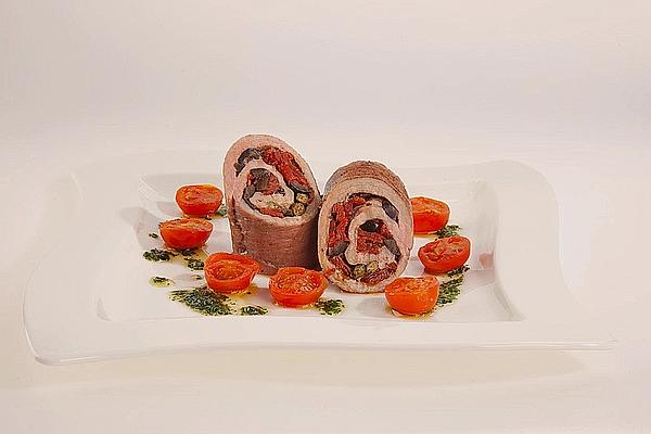 Veal Roulade with Tomato Ragout