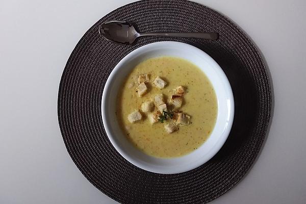 White Bean Soup with Croutons