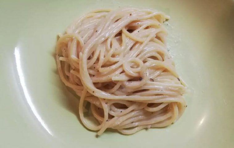 Cacio e Pepe Recipe