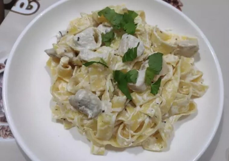 Chicken Fettuccine Alfredo Recipe