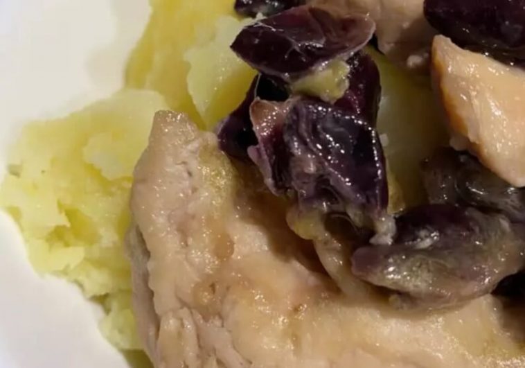 Chicken with Grapes Recipe